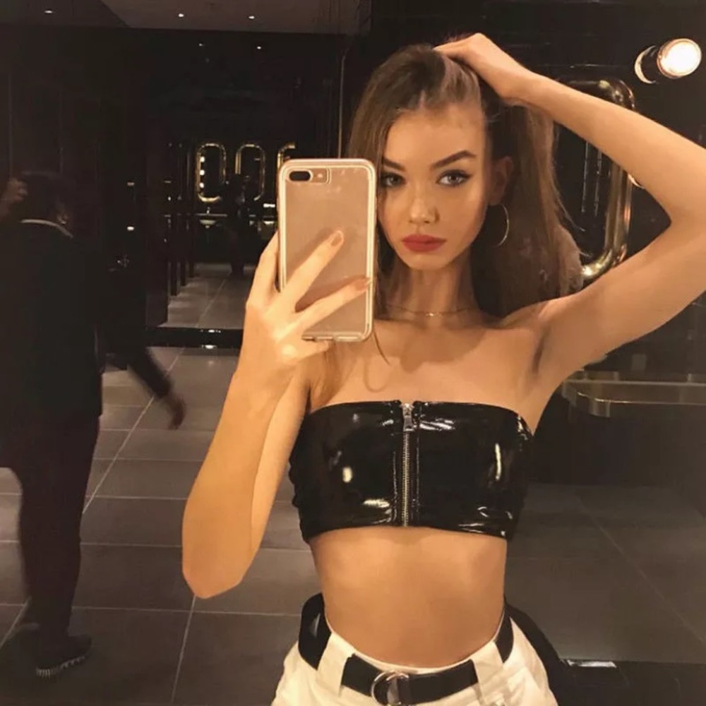 URBAN OUTFITTERS Strapless Top Tube
